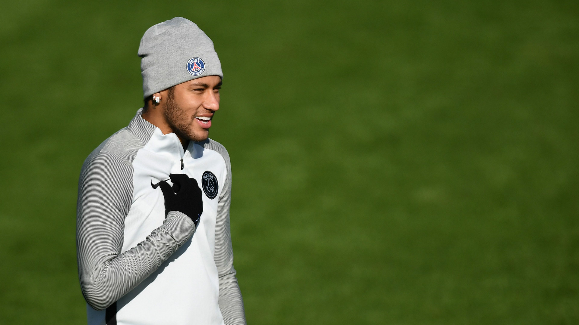 Göz qamaşdıran məbləğ: Neymar nə qədər qazanır?
