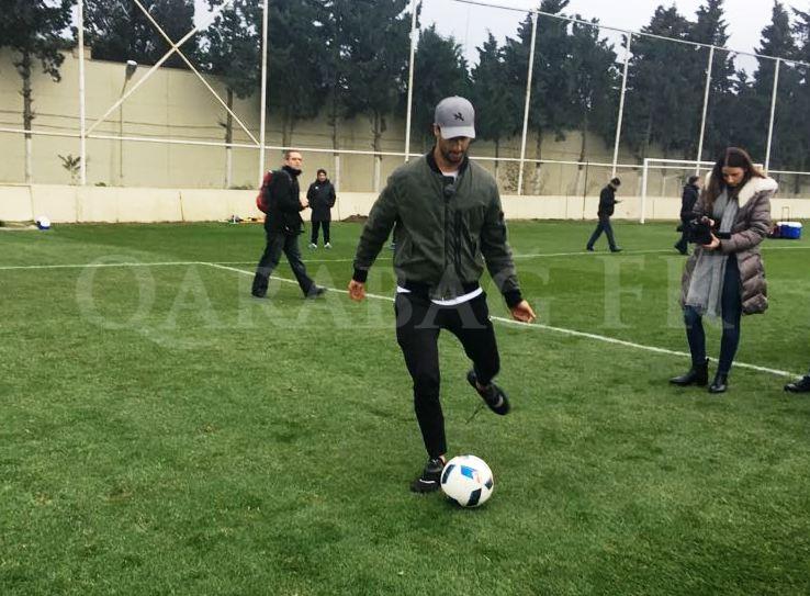 Məşhur pilotdan "Qarabağ"a hədiyyə - FOTO