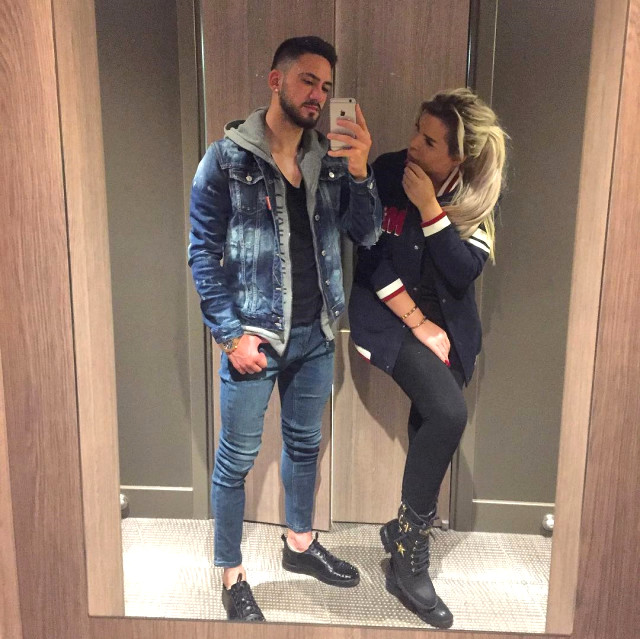 Transseksualla sevgili olan futbolçu danışdı - FOTO