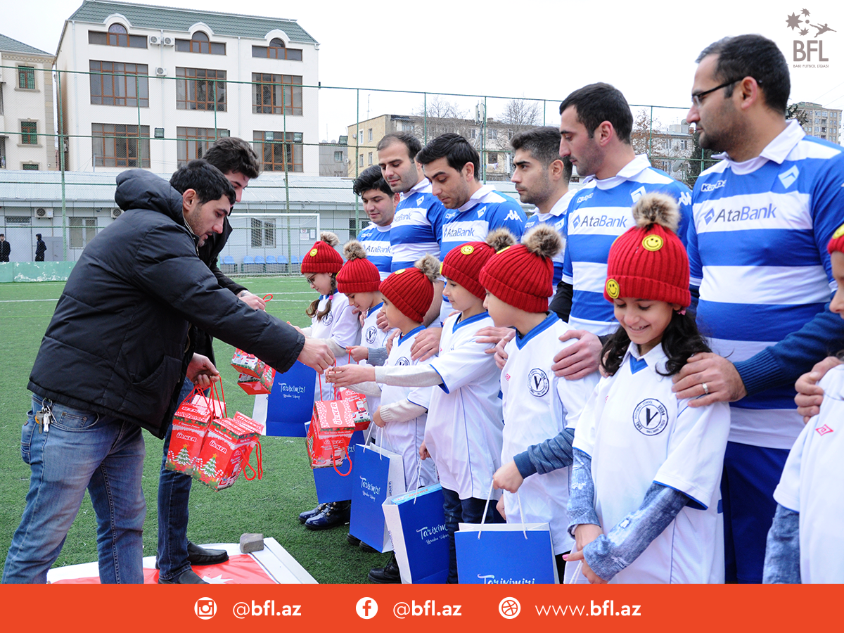 “Bakı Futbol Liqası” xeyriyyə aksiyası keçirdi - FOTOLAR