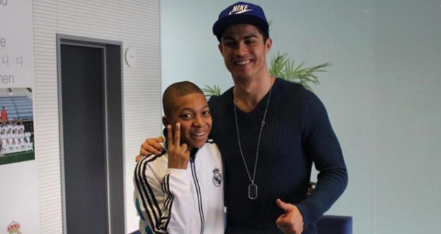 19 yaşlı futbolçu Ronaldoya meydan oxudu