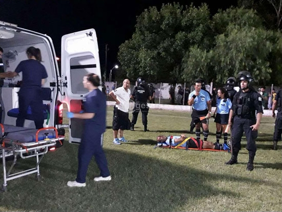 ŞOK! Hakimi oyun vaxtı xəstəxanalıq etdilər - FOTO