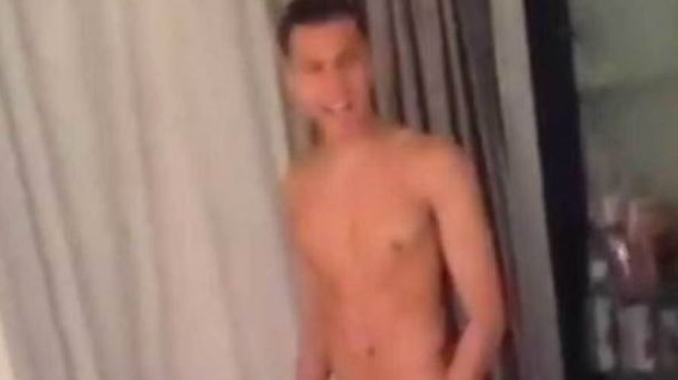 150 milyonluq futbolçunun porno videosu yayıldı - FOTO