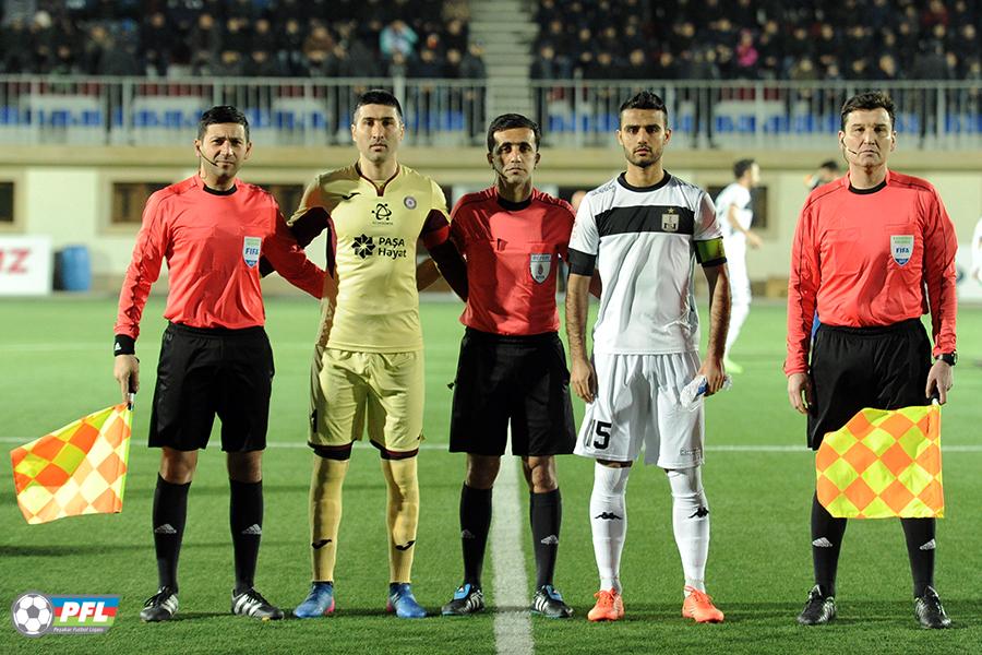 2 qol, söyüş, dava, qırmızı vərəqə... - FOTO/VİDEO