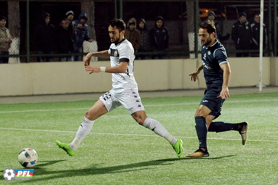 2 qol, söyüş, dava, qırmızı vərəqə... - FOTO/VİDEO