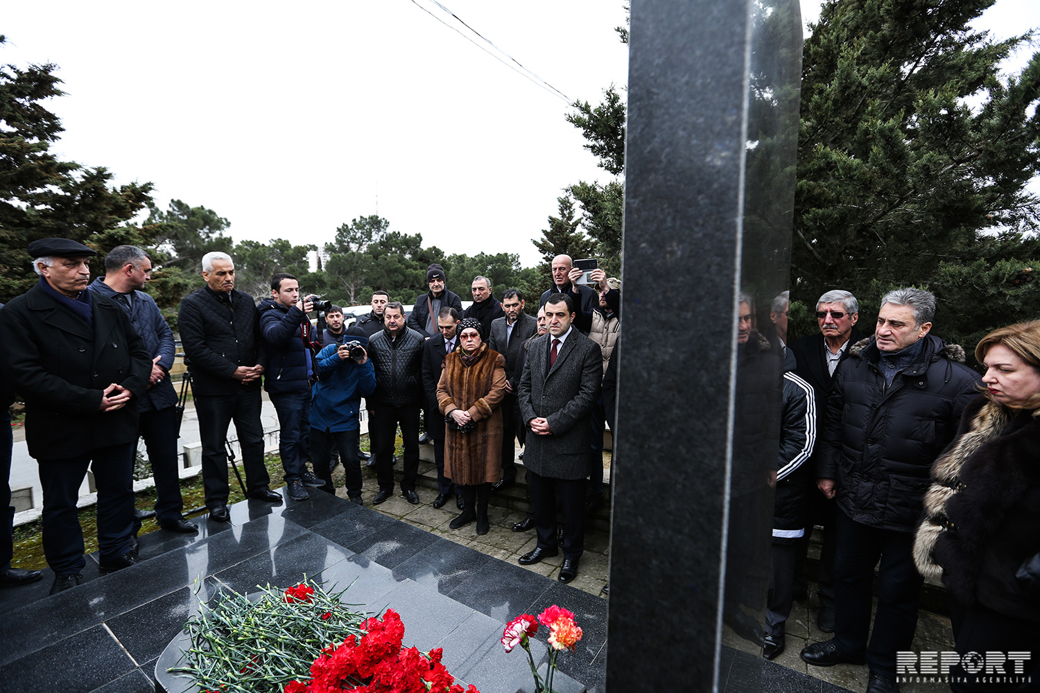Çingiz Abdullayev Banişevskinin ruhundan utanır - FOTOLAR