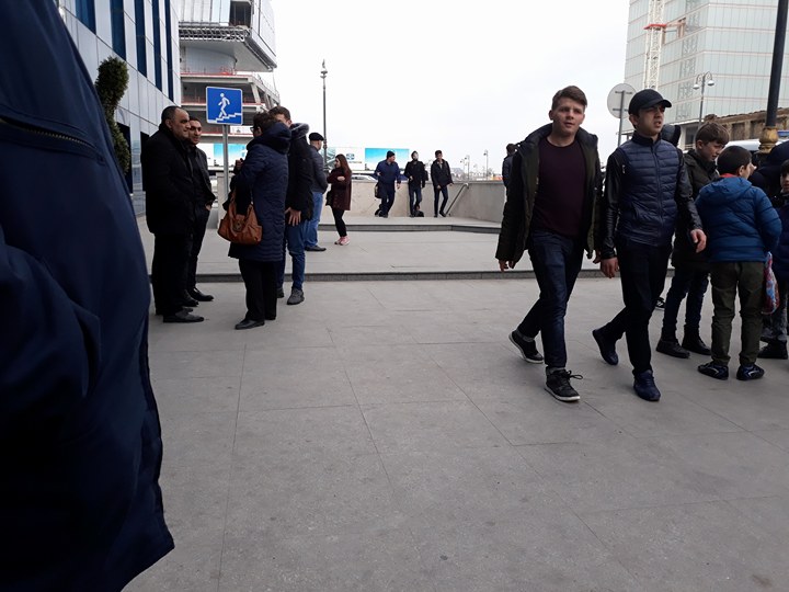Müəllimlər zorla "Keşlə"nin oyununa gətirilir - FOTOLAR 