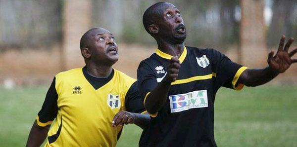 Futbolda ölkə prezidentinə kobudluq edən klubun rəsmiləri həbs edildi - FOTO