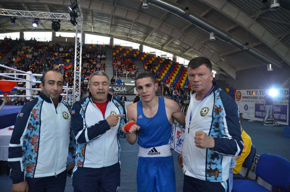 Azərbaycan boksçusu Avropa çempionatının finalına yüksəlib - FOTO