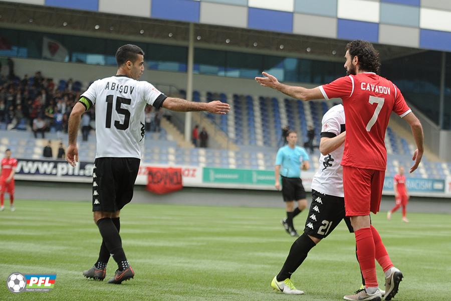Vaqif Cavadovla Ruslan Abışov arasında qalmaqal