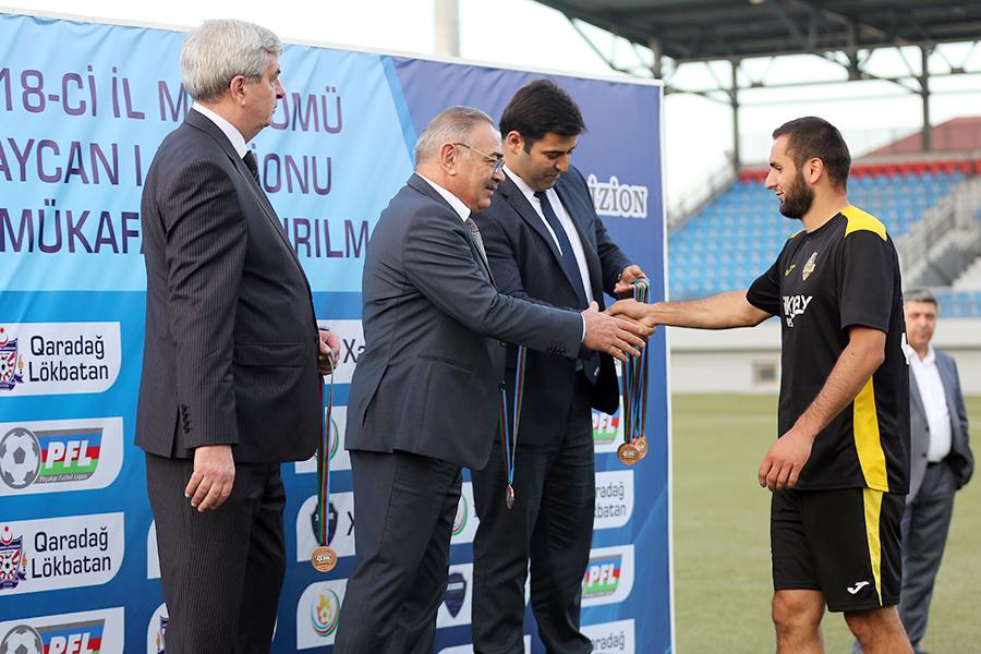 PFL qalibləri mükafatlandırdı - FOTO/VİDEO