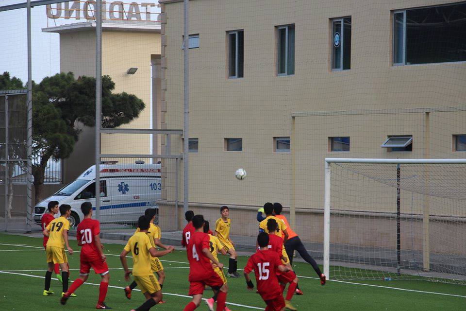 "Keşlə" çempionu yenib turnirin qalibi oldu - FOTO