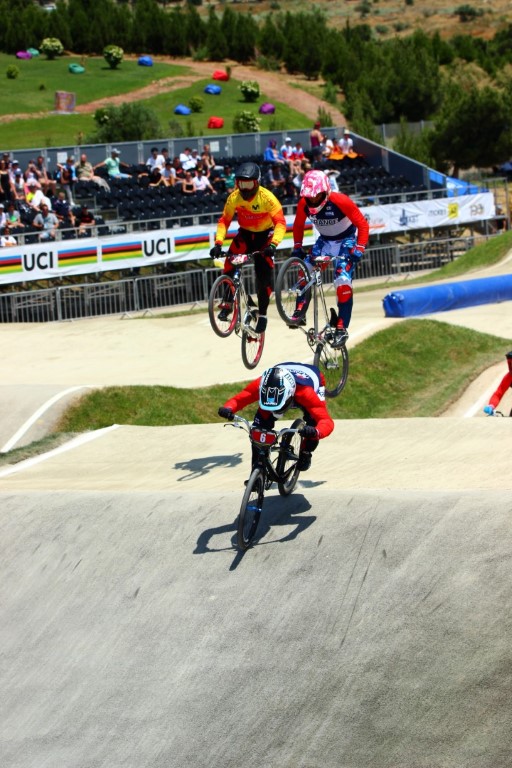 BMX üzrə dünya çempionatının ilk qalibləri müəyyənləşdi - FOTOLAR