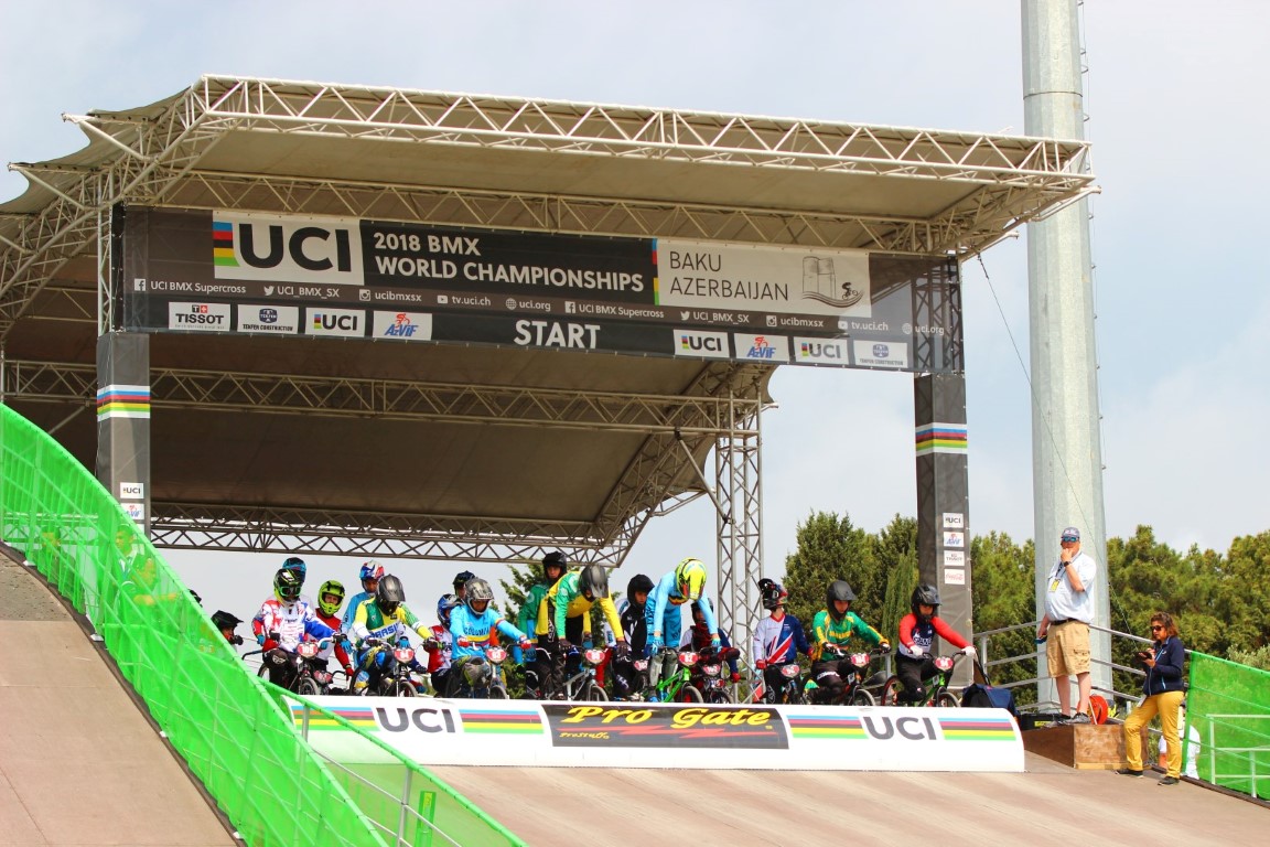 BMX üzrə dünya çempionatının ilk qalibləri müəyyənləşdi - FOTOLAR