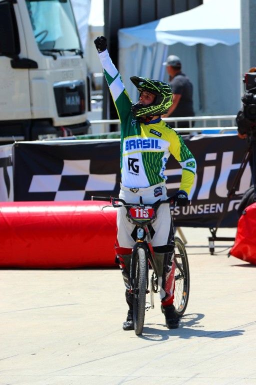 BMX üzrə dünya çempionatının ilk qalibləri müəyyənləşdi - FOTOLAR