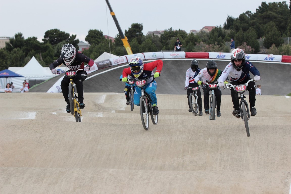 BMX üzrə dünya çempionatının ilk qalibləri müəyyənləşdi - FOTOLAR