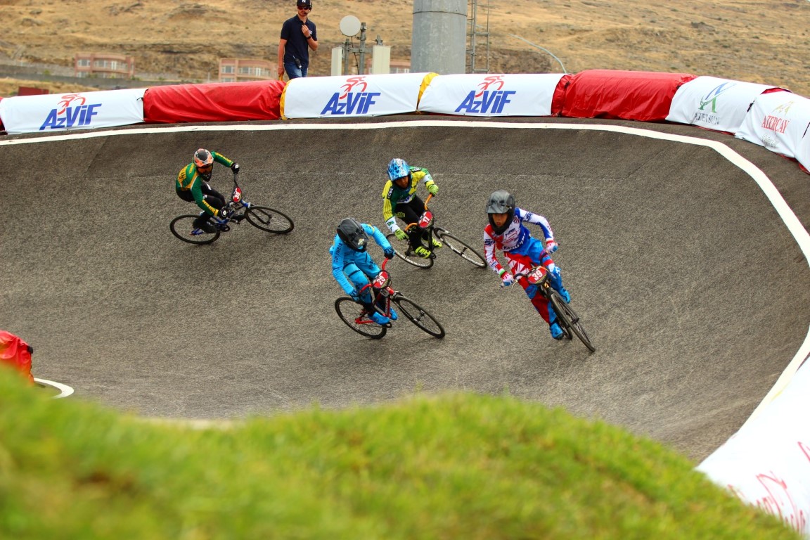 BMX üzrə dünya çempionatının ilk qalibləri müəyyənləşdi - FOTOLAR