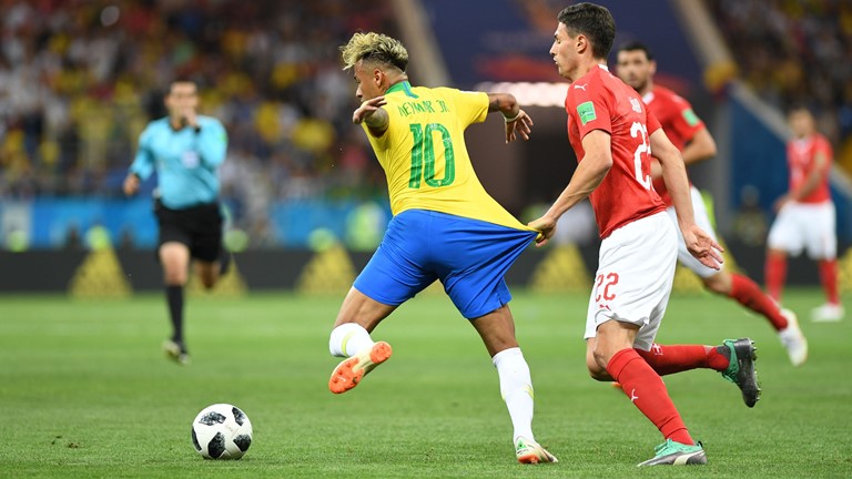 "DÇ-2018": Braziliya - İsveçrə oyunu FOTOLARda