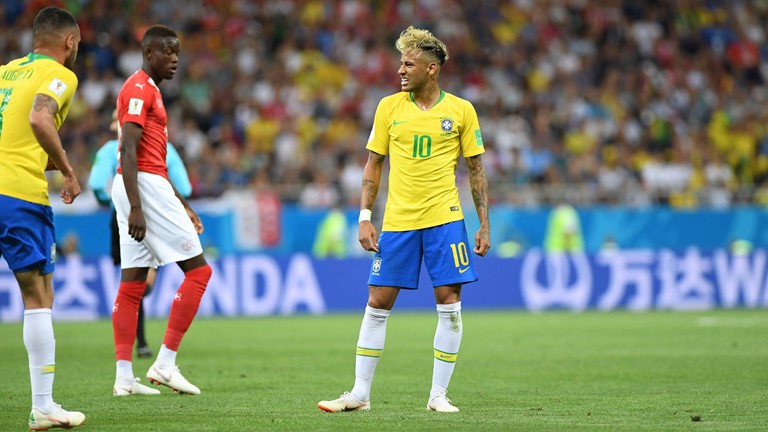 "DÇ-2018": Braziliya - İsveçrə oyunu FOTOLARda