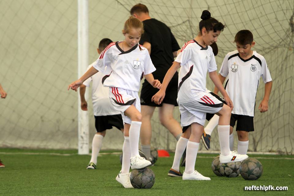 "Neftçili Yay Futbol Düşərgəsi" davam edir: 2-ci qrup başa çatdı - FOTO/VİDEO