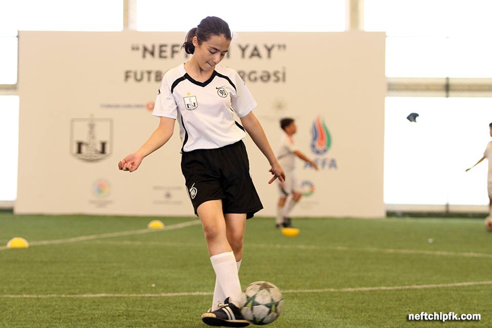 "Neftçili Yay Futbol Düşərgəsi" davam edir: 2-ci qrup başa çatdı - FOTO/VİDEO