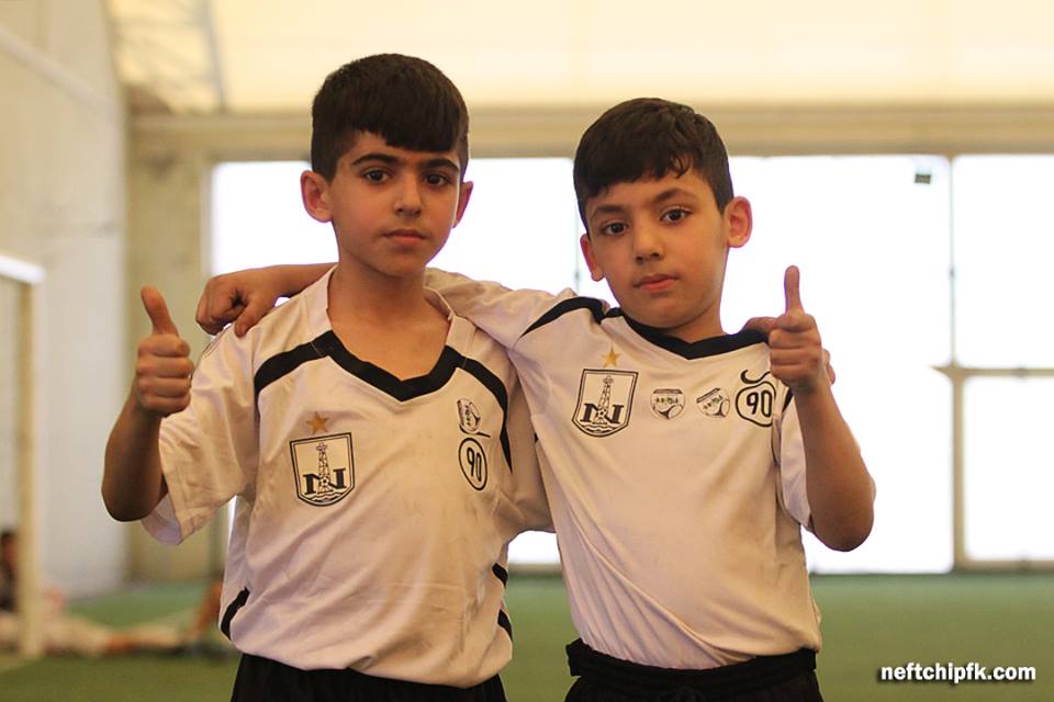 "Neftçili Yay Futbol Düşərgəsi" tamamlandı (FOTOLAR)