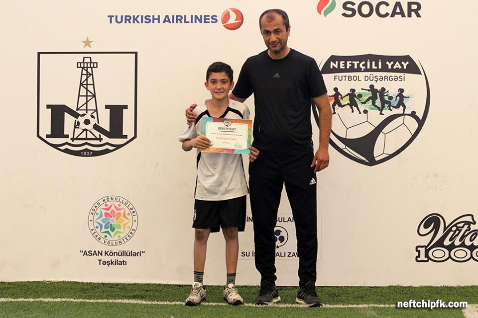 "Neftçili Yay Futbol Düşərgəsi" tamamlandı (FOTOLAR)