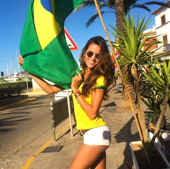 "DÇ-2018": Braziliyalı model mundiala damğa vurdu - FOTOLAR