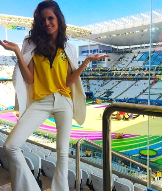 "DÇ-2018": Braziliyalı model mundiala damğa vurdu - FOTOLAR