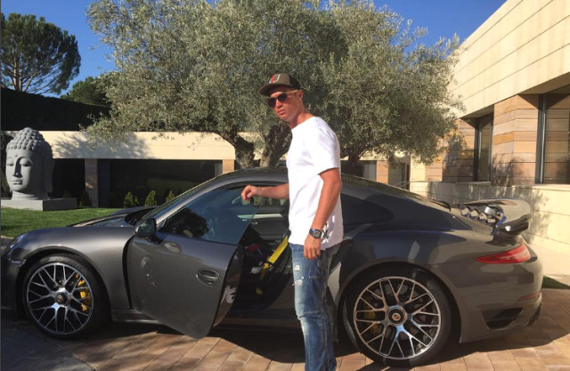Ronaldonun maşın qarajı: 18 milyon dollar qiyməti var - SİYAHI