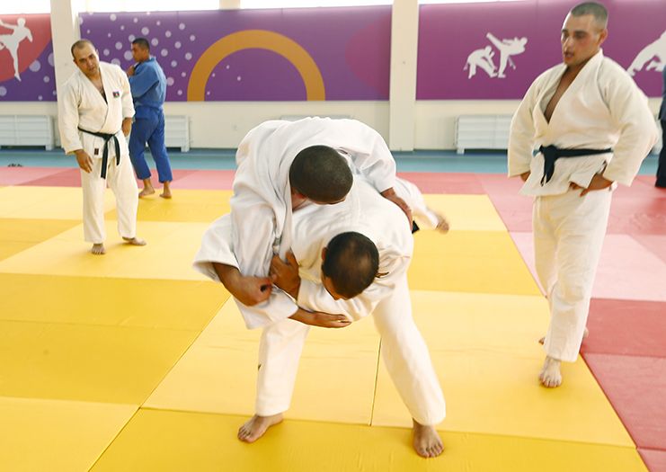 Mədət Quliyev hərbçilərə cüdo üzrə master-klass keçib - FOTO