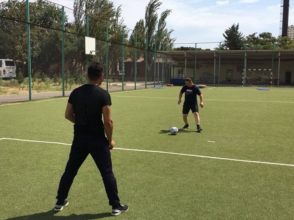Azərbaycanda daun sindroumlulardan ibarət futbol komandası yaradılır - FOTOLAR