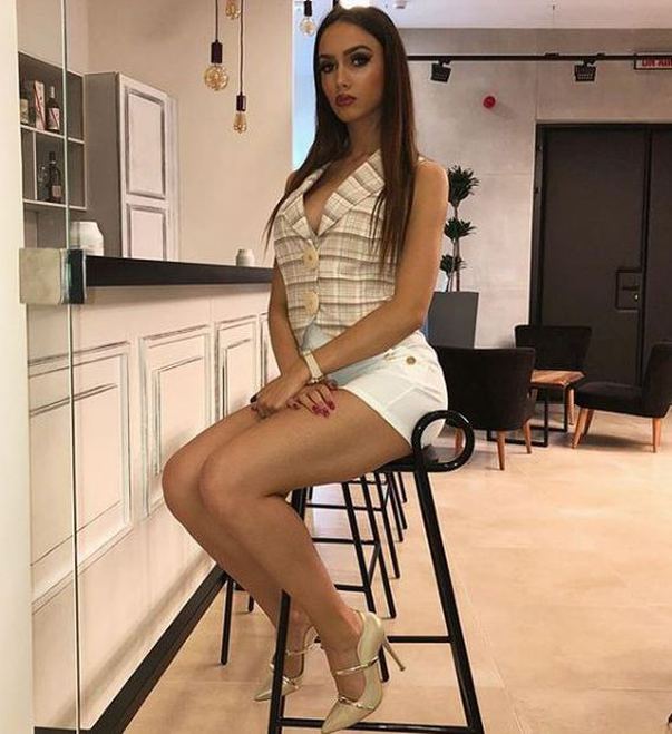 21 yaşlı taekvandoçu "Instagram"ı "partlatdı" - FOTOLAR
