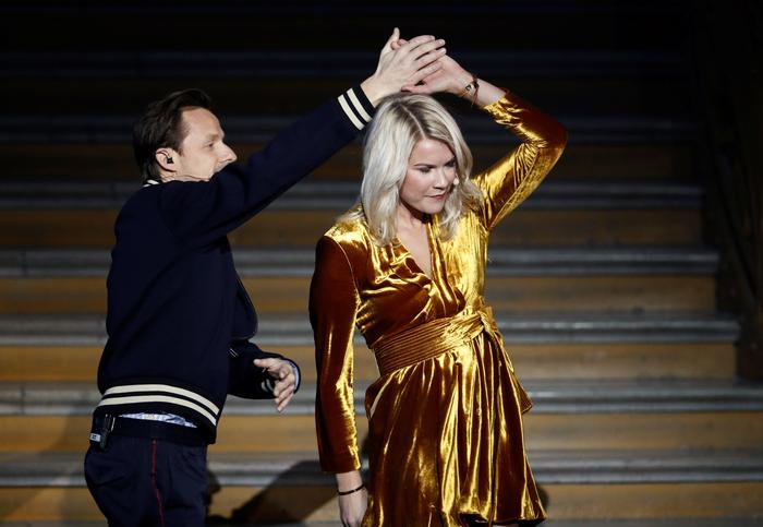 "Ballon d\'Or"da qalmaqal: Qadın futbolçuya elə sual verdi ki... - FOTO