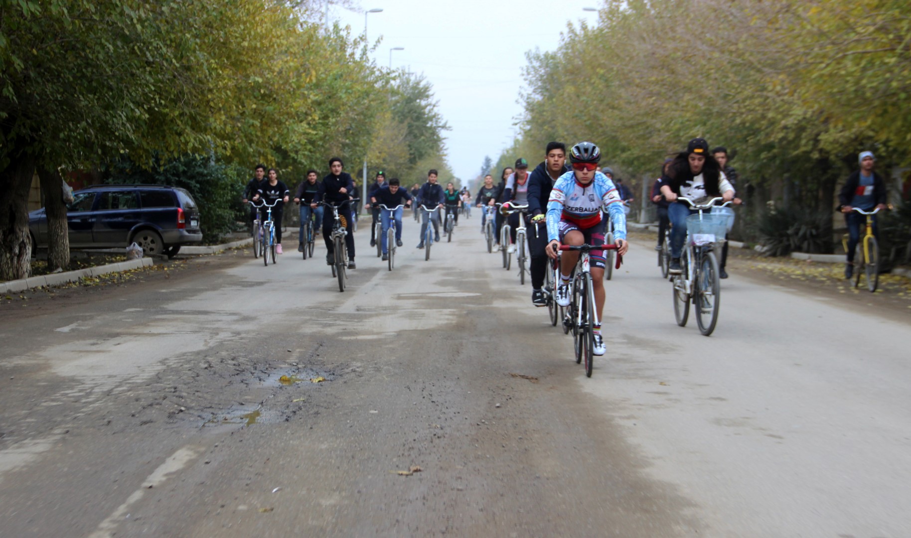 “Velosiped idmanında gender bərabərliyi” mövzusunda təlimlər başa çatdı - FOTOLAR