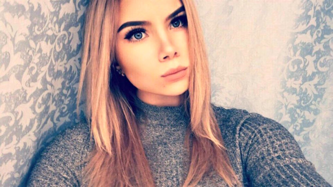 Hamama "iPhone" ilə girən xanım idmançı öldü - FOTOLAR