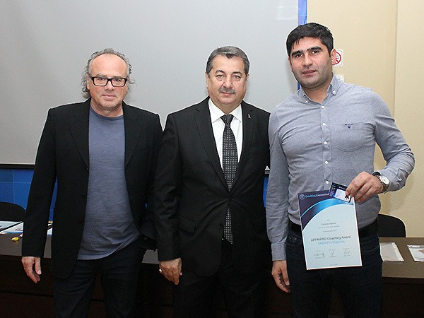 Azərbaycanın 8 məşqçisinə UEFA-nın Pro lisenziyası verildi - SİYAHI