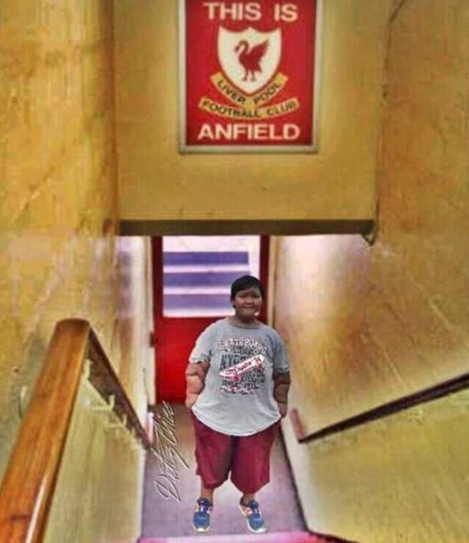 Dünyanın ən kök uşağı futbolçu olmaq istəyir - FOTOLAR