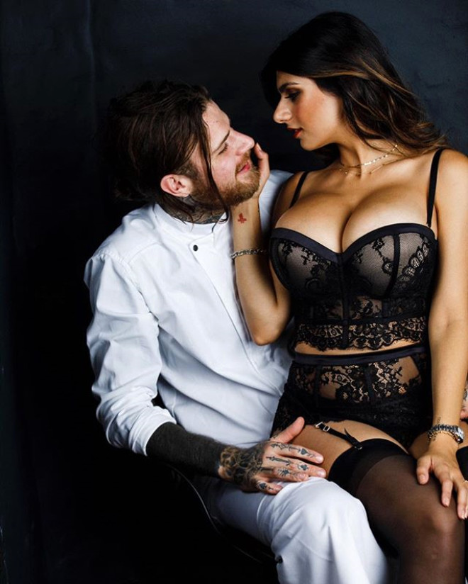 Məşhur ərəb porno ulduz “pensiyaya” çıxdı, futbolda işə başlayır - FOTOLAR