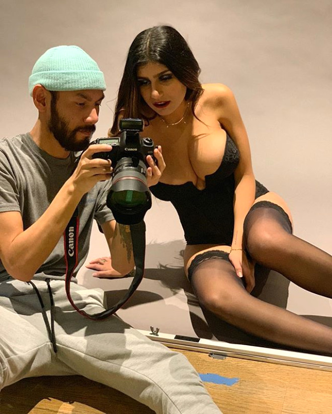 Məşhur ərəb porno ulduz “pensiyaya” çıxdı, futbolda işə başlayır - FOTOLAR