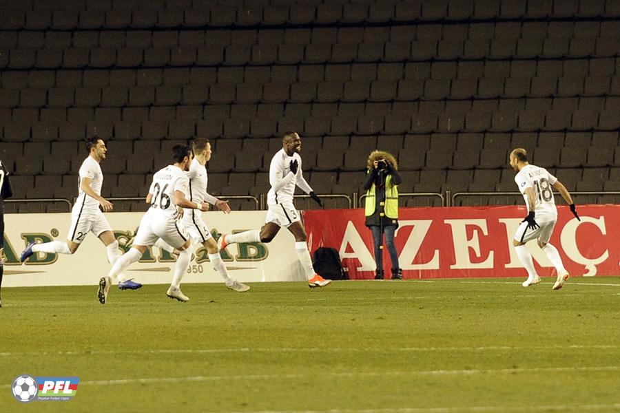 "Qarabağ" - "Neftçi": 2 qol, 2 “qırmızı” - FOTO/VİDEO