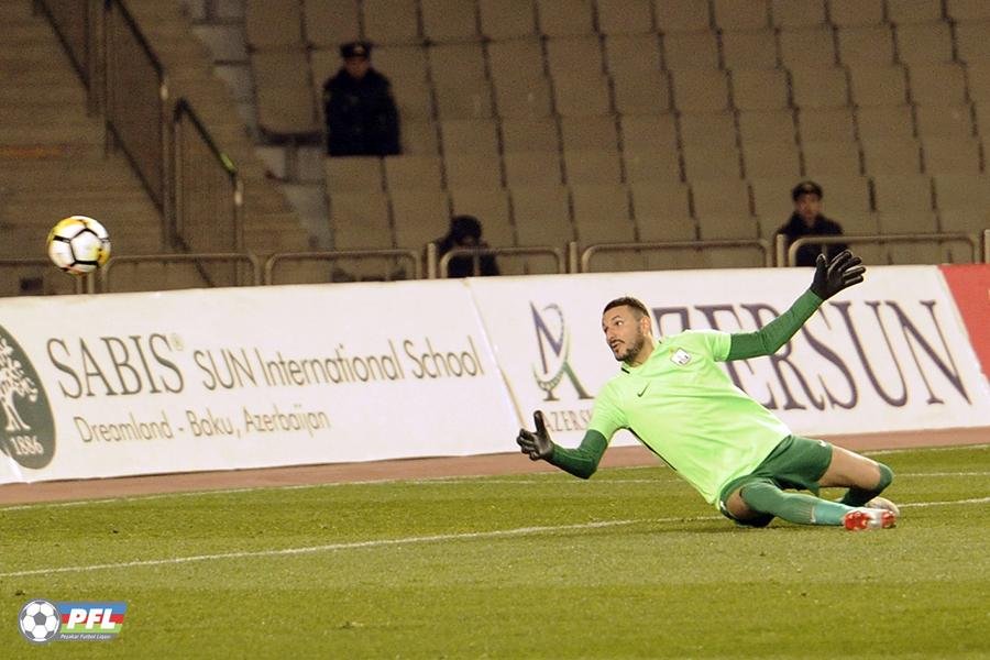 "Qarabağ" - "Neftçi": 2 qol, 2 “qırmızı” - FOTO/VİDEO