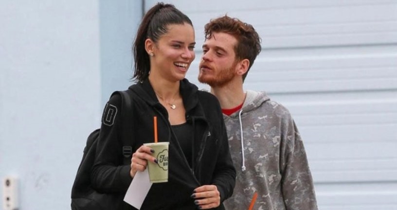 Adriana Lima türk sevgilisini futbolçuya dəyişdi - FOTOLAR