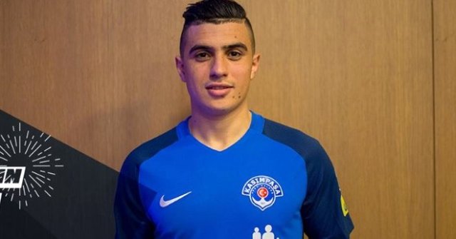 Futbolçu türk məşhura mesaj yazdı, sosial media qarışdı - FOTO