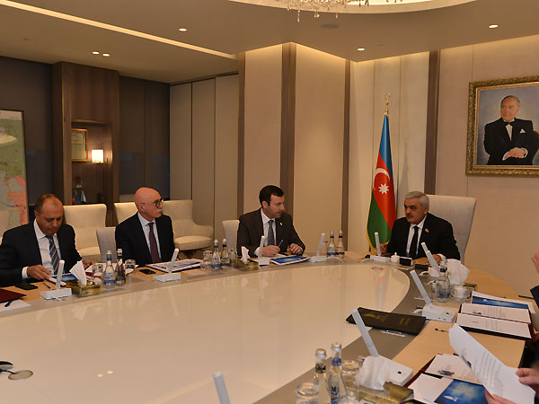 AFFA əsas milli komandamıza baş məşqçi təyin etdi - RƏSMİ