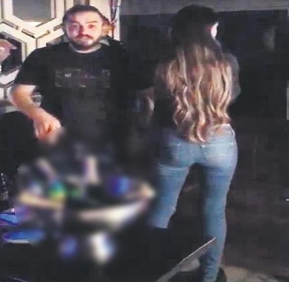 Xəyanət edən arvadından boşanır - FOTOLAR