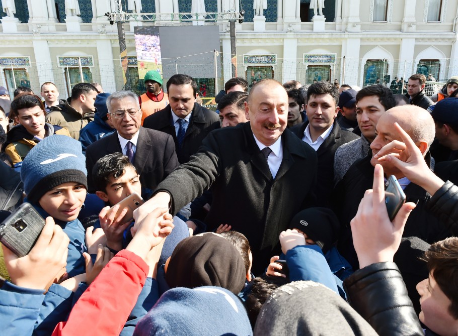 İlham Əliyev və Leyla Əliyeva ulduzların oyununda - FOTOLAR