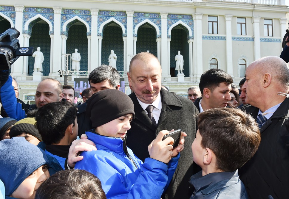 İlham Əliyev və Leyla Əliyeva ulduzların oyununda - FOTOLAR