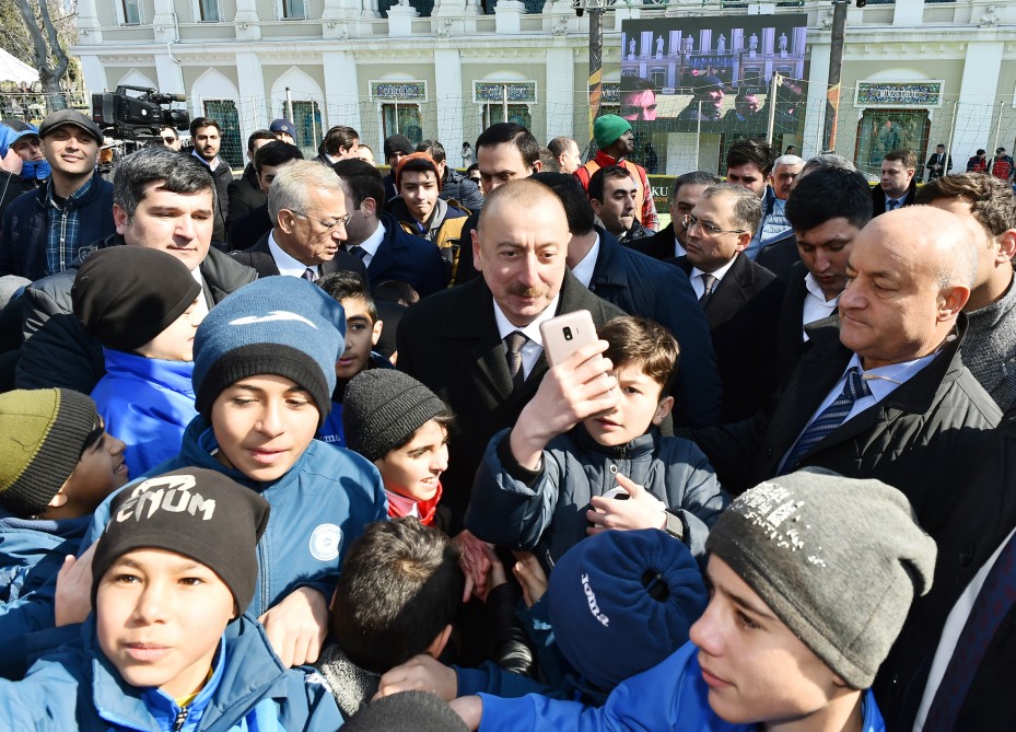 İlham Əliyev və Leyla Əliyeva ulduzların oyununda - FOTOLAR