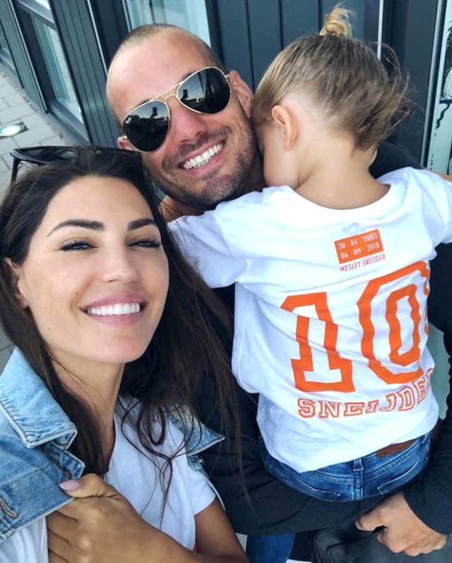 Boşanmağa hazırlaşan futbolçu ilə bağlı şok iddia
